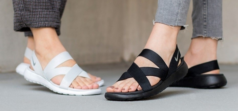 今夏就是這雙了！科技未來感涼鞋“ Nike Roshe One Sandal | Dappei