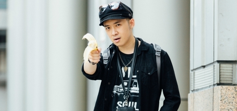 他是穿搭達人，他也是絲襪仙人，他更是一個六歲小孩的帥爸爸！