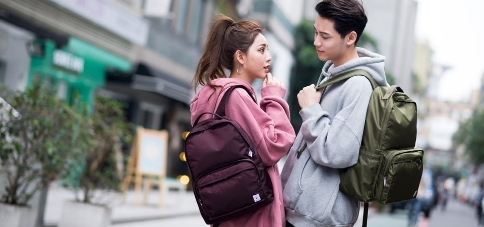 讓感情升溫、宣示主權、展現戀人默契全都靠它了，高顏值情侶檔維持甜蜜關係的小秘密