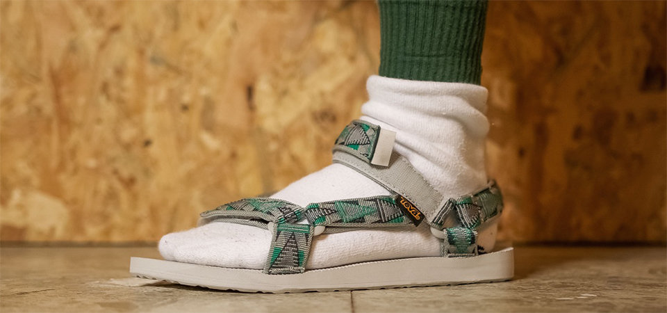 起點專訪 / (A)crypsis 設計師 A-HOM 的 TEVA 織帶涼鞋原創造型示範
