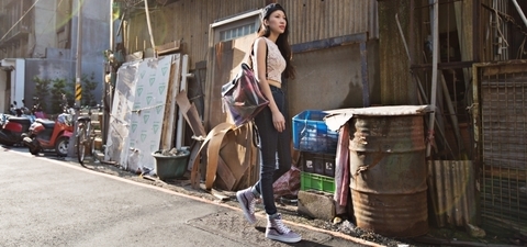 女生一定要學的街頭時尚混搭 「簡約新銳」的 Vivien