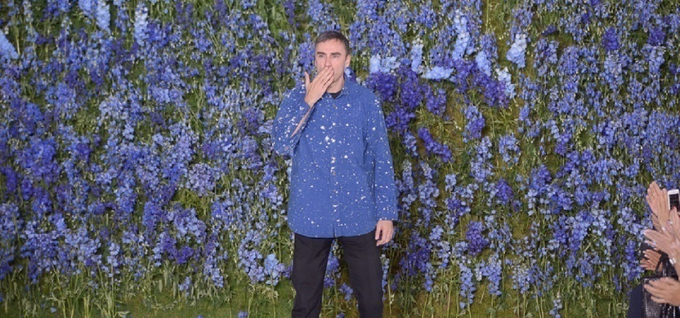 RAF鐵了心離開DIOR！ 時尚設計師爆離職潮？