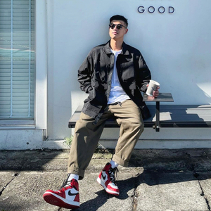 Medium b83856345f75948e