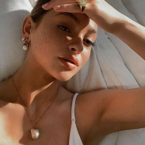 Medium 45f96e4a32b92073