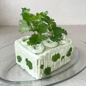 Medium 851b561a4097e122