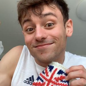 Medium 13d627d98f564679