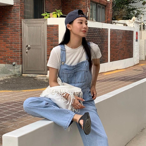 Medium c6d388ef390324d5