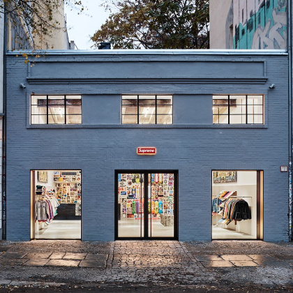 全球第 14 家 Supreme 實體店面正式落腳德國柏林，開店 BOX Logo T 同步發售！