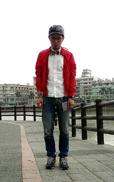 喜酒男孩
