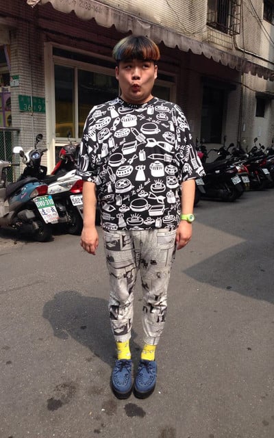好熱 (嘟嘴) 