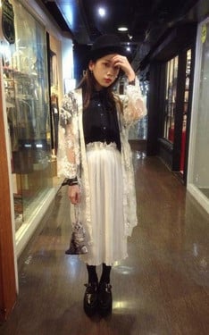 BLACK X WHITE