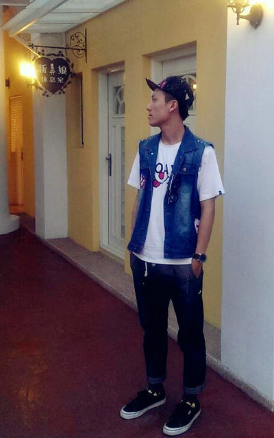 穿搭主题:谢正浩 2014-05-03的搭配