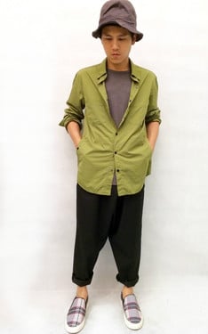 可插袋的尼龍襯衫