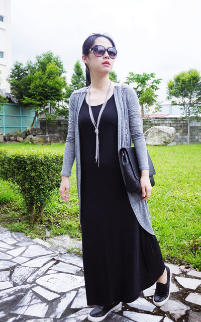 簡單又舒服的街頭長洋裝風格