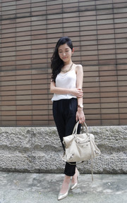 black and white outfit