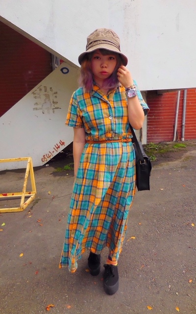 鄉村風南瓜色女孩