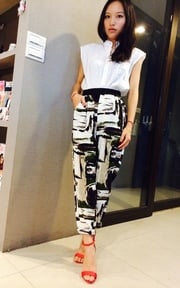 塗鴉畫布女孩