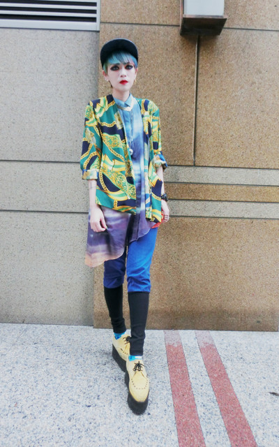 MODERN VINTAGE