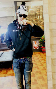 COOL & CUTE