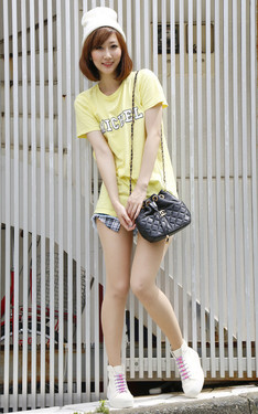 POP YELLOW CASUAL STYLE