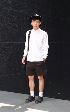 時尚穿搭：White???