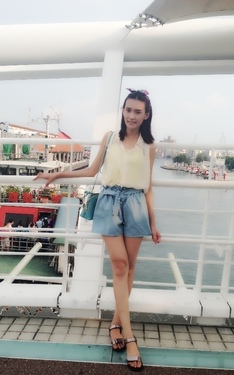 夏日西子灣
