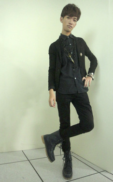微萬聖ALL BLACK