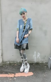WEAR PARTY NIGHT