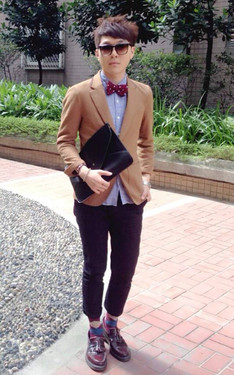 Day 16: One Dapper*