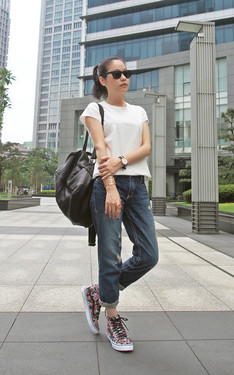 White T-shirt X Jeans