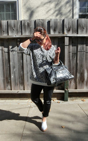 wear a bold print