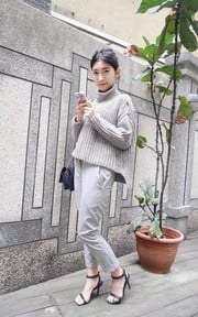 慵懶的套頭毛衣