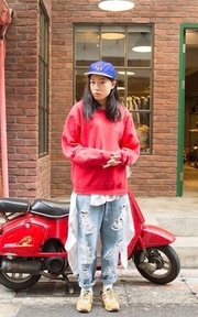 搭衣服也搭到車子只是剛好而已