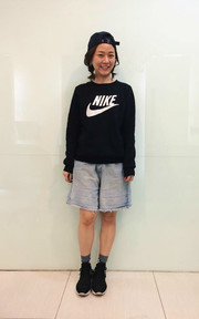 這天氣穿這衣服熱翻了