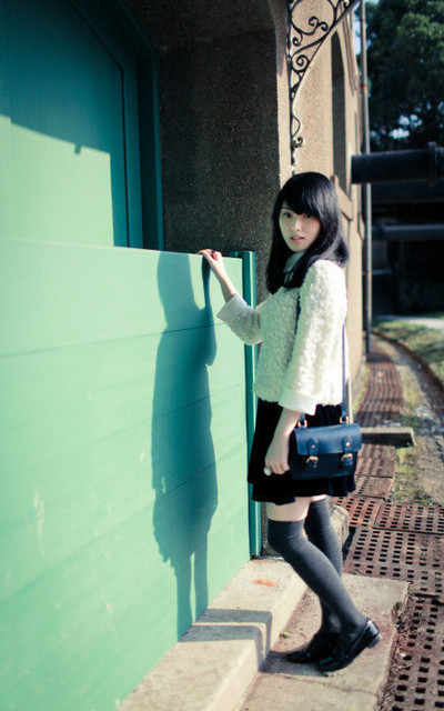 Outfit 39│Timeless Color Palette