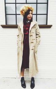 冬天必備：牛角大衣