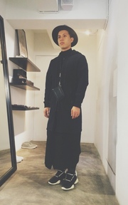 層次·黑