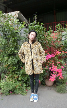 簡單大器的look 