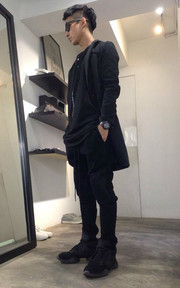 同色，不同材質