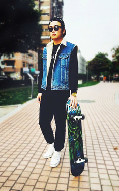 skateboard