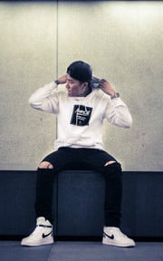 還沒走出黑白世界