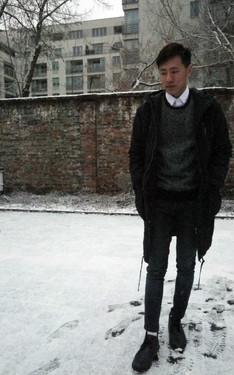 白雪皚皚