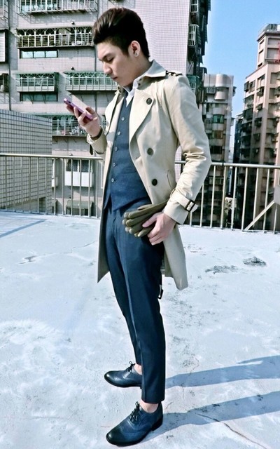Trench coat