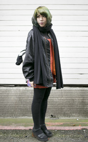 用 90's style 穿成怪怪の動漫畫角色