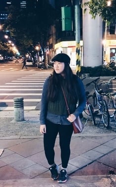 出來玩就那幾件衣服穿來穿去