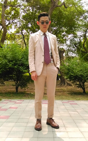 Suit & Tie