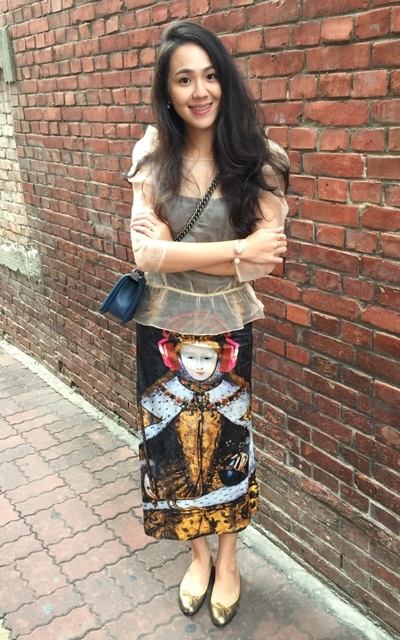 Going to wedding with Queen