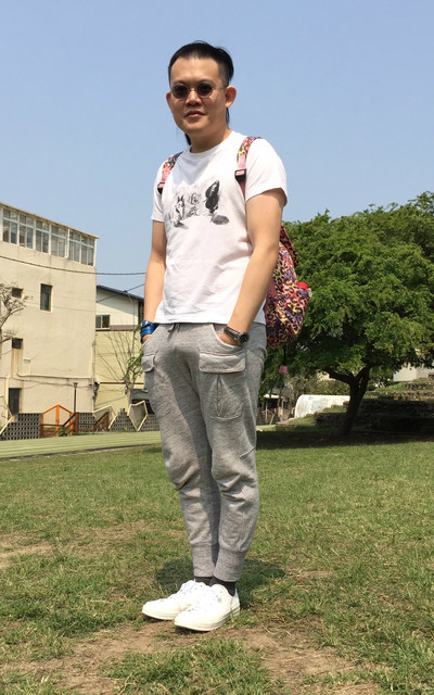 粉紅豹紋媽媽包遛小人