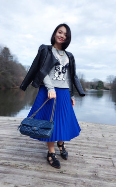 Midi Skirt style