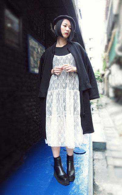 蕾絲女孩